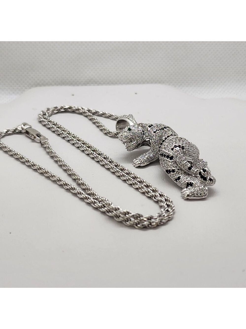 Brand New Sterling Silver 925 Tiger Necklace